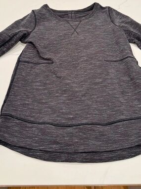 Lululemon Exhalation Pullover II Gray Long Sleeve Top Size 4